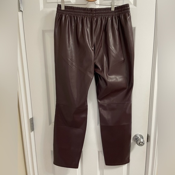 Laundry by Shelli Segal brown faux leather pants - Picture 4 of 4